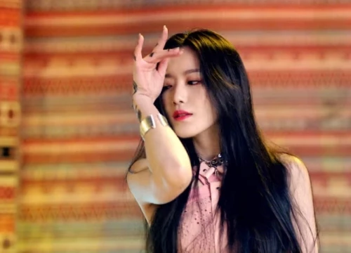 Girlgroup mới nhà Cube chất phát ngất, 'đầu bốc cháy' trong MV debut K-POP 15 giờ trước