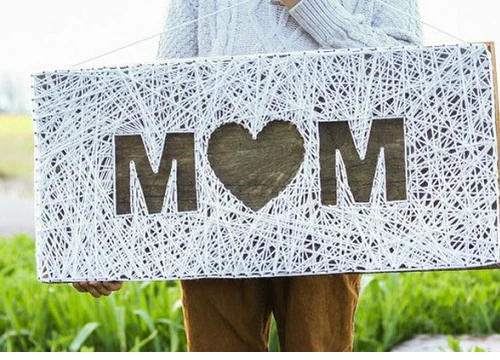 Làm tranh len độc đáo tặng mẹ nhân ngày Mother's Day