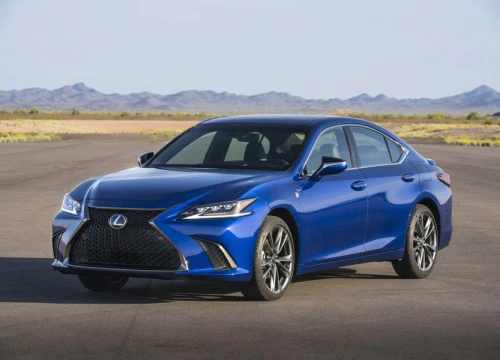 Lexus ES 2019 lộ diện tuyệt đẹp, thêm phiên bản F-Sport