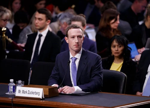 Mark Zuckerberg có thể phải ngồi "bóc lịch" khi đặt chân đến Anh