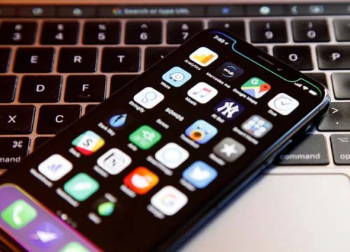 Sau tất cả, "tai thỏ" chính là thứ khó thay thế nhất của iPhone X