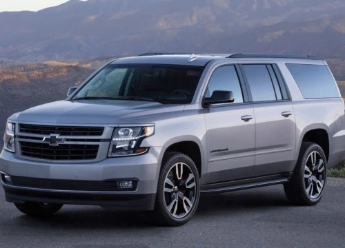 Chevrolet Suburban RST: Chiếc SUV "khủng long" siêu mạnh