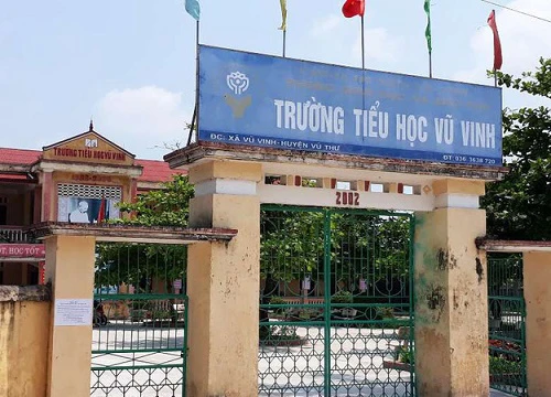 Thái Bình: Phê bình cô giáo đánh học sinh lớp 1 vì không đọc thông, viết thạo