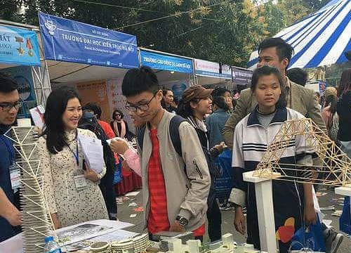 Tuyển sinh 2018: Không còn tâm lý "chạy theo đám đông"