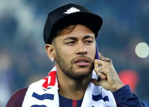 Neymar sợ mất World Cup, Griezmann mơ vô địch,Guerrero gặp nạn