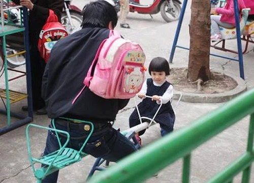 Những việc cha mẹ nên làm để con đi học mẫu giáo vui vẻ