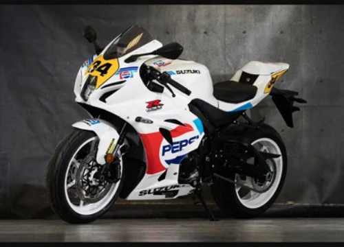 "Soi" Suzuki GSX-R1000 Pepsi GP Edition "không phải ai cũng có cơ hội sở hữu"