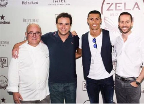 Ngứa mắt Messi, Ronaldo ném tiền vào Ibiza