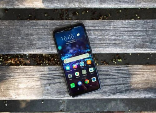 Trên tay Huawei Honor 10: Đẹp không tỳ vết