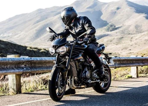 "Chiến binh đường phố" Triumph Street Triple 2018 dính lỗi bị thu hồi