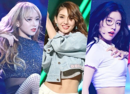 Idol K-biz ra mắt từ khi 'em chưa 18 và những lần gây tranh cãi vì 'khêu gợi' quá mức cho phép