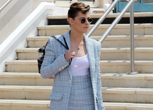 Loạt váy áo giúp Kristen Stewart gây ấn tượng tại Cannes