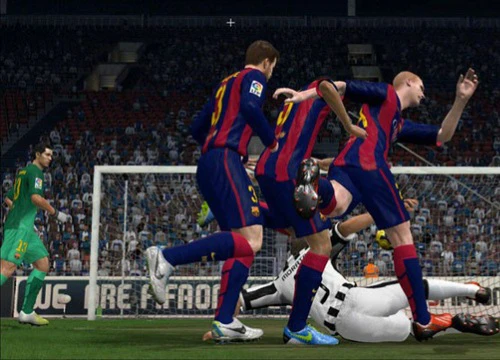 Phòng ngự trong FIFA ONLINE 4 sẽ trở thành một loại 'nghệ thuật'