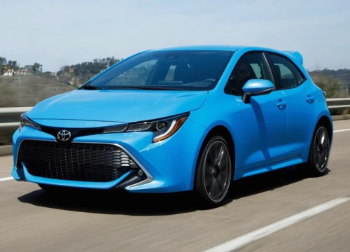 Toyota Corolla Hatchback 2019 có giá bán từ 453 triệu đồng tại Mỹ