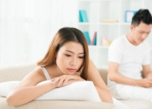 Nhạt lửa hôn nhân vì tính keo kiệt và vô tâm 'hết thuốc chữa' của chồng