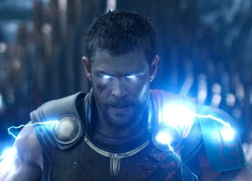 "Thần Sấm Thor" Chris Hemsworth cảnh báo "Avengers 4" sẽ còn sốc hơn cả "Infinity War"