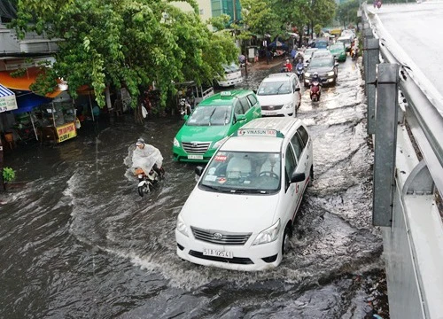 TP.HCM: Tận dụng các trạm bơm nước thải để chống ngập