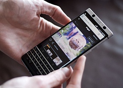 Giá BlackBerry KeyOne chính hãng - xách tay chênh lệch 13 triệu đồng