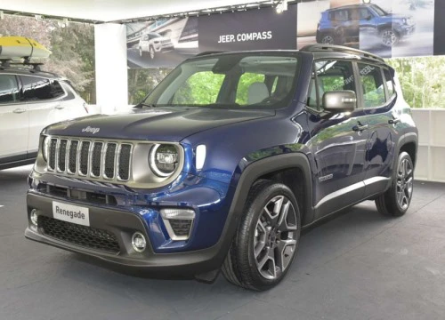 Ảnh thực tế SUV cỡ nhỏ Jeep Renegade 2019: Vẻ đẹp nam tính từ trong ra ngoài