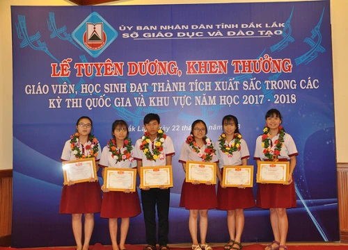 Đắk Lắk: Trường Đông Du Đắk Lắk nổi bật với nhiều thành tích bồi dưỡng học sinh giỏi