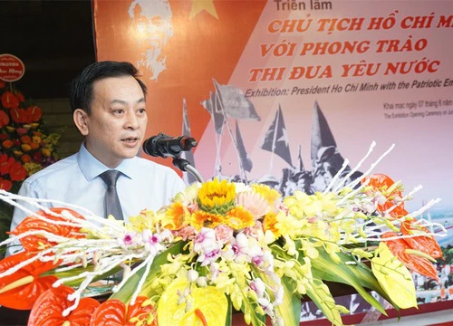 Khai mạc triển lãm "Chủ tịch Hồ Chí Minh với phong trào Thi đua yêu nước"