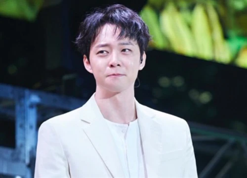 Netizen phẫn nộ khi Yoochun nhắc đến DBSK sau gần 9 năm rời nhóm