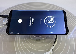 Galaxy S10 có thể sử dụng công nghệ âm thanh dưới màn hình