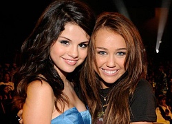 Từng ghét nhau không đội trời chung, Miley bỗng bảo vệ Selena khi cô bạn cũ bị chê "xấu xí"