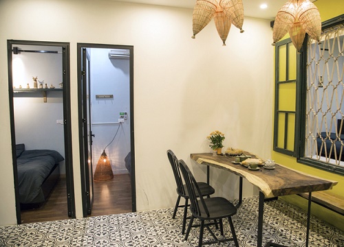 300 triệu biến kho đồ tồi tàn thành căn hộ đẹp ở phố cổ Hà Nội