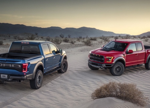 Siêu bán tải Ford F-150 Raptor phiên bản 2018 đồng loạt tăng giá