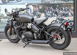 Bonneville Bobber Black 2018 có màu mới, giá 427 triệu đồng