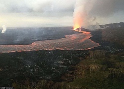 Cận cảnh dòng dung nham núi lửa Hawaii tuôn trào như thác