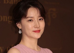 Ở tuổi 47, Lee Young Ae vẫn là đại mỹ nhân khiến loạt đàn em như Kim Tae Hee, Song Hye Kyo phải e dè