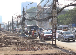 Phát hoảng với "ma trận" dây cáp trên đường phố Hà Nội