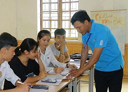 Sức ép lớn "đè" lên vai hàng trăm ngàn cán bộ coi thi THPT quốc gia