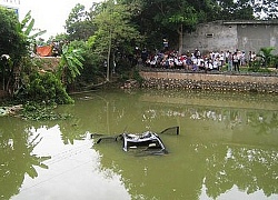 Ô tô lao xuống ao, tài xế điện thoại về nhà cầu cứu nhưng vẫn thiệt mạng