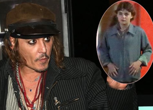 Con trai của Johnny Depp bị bệnh nặng