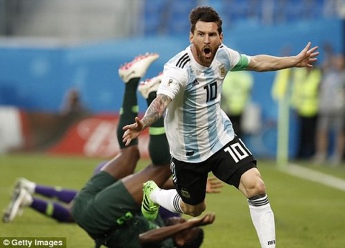 Ghi bàn vào lưới Nigeria, Messi đi vào lịch sử World Cup