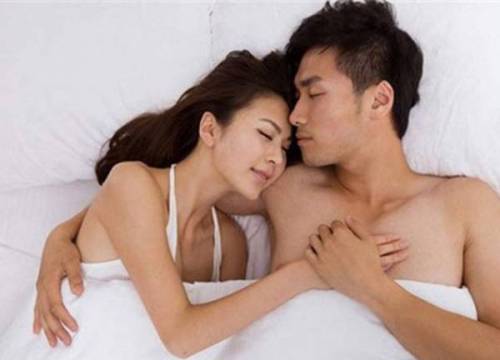 Nhiều cặp vợ chồng quyết định 'ngủ chay' để duy trì hạnh phúc