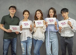 Song Ji Hyo - Park Shi Hoo giản dị, Eun Jung - Lee Kikwang đẹp rạng ngời đọc kịch bản 'Lovely Horribly'