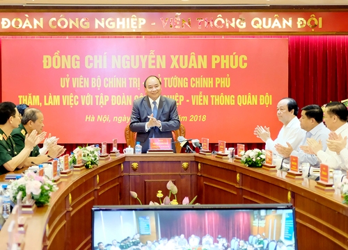 Thủ tướng làm việc tại Tập đoàn Viettel