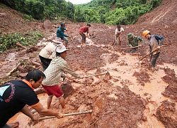 Thung lũng bị vùi dưới 30 m đất đá trong chớp mắt ở Lai Châu