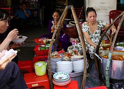 3 quán bánh canh nổi tiếng là tấp nập khách, tốc độ hết hàng rất nhanh ở Sài Gòn