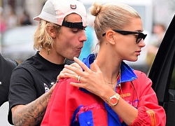 Xuất hiện với chiếc nhẫn mới trên tay, Hailey Baldwin bị nghi ngờ đã kết hôn với Justin Bieber