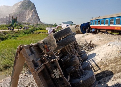 Bộ Giao thông trả báo cáo, yêu cầu đường sắt kiểm điểm lại