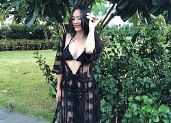 DJ sexy nhất Hà Nội "thường trực" bikini để giải nóng 40 độ