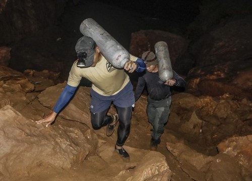 Khuyến cáo truyền thông đưa tin "có tâm" vụ giải cứu đội bóng Thái Lan