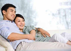 Nghe lời chồng nghỉ việc ở nhà chăm con, vợ nào ngờ nhận cái kết đắng chát