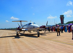 Chuyến bay đầu tiên hạ cánh xuống sân bay quốc tế Vân Đồn