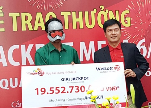 'Nuôi' 6 cặp số Vietlott, thanh niên ở Sóc Trăng trúng gần 20 tỉ đồng